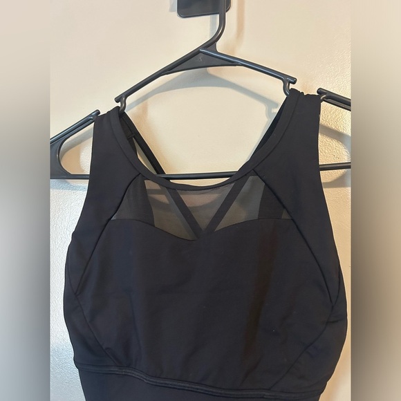Lululemon breath it in bra size 6 - Picture 2 of 6